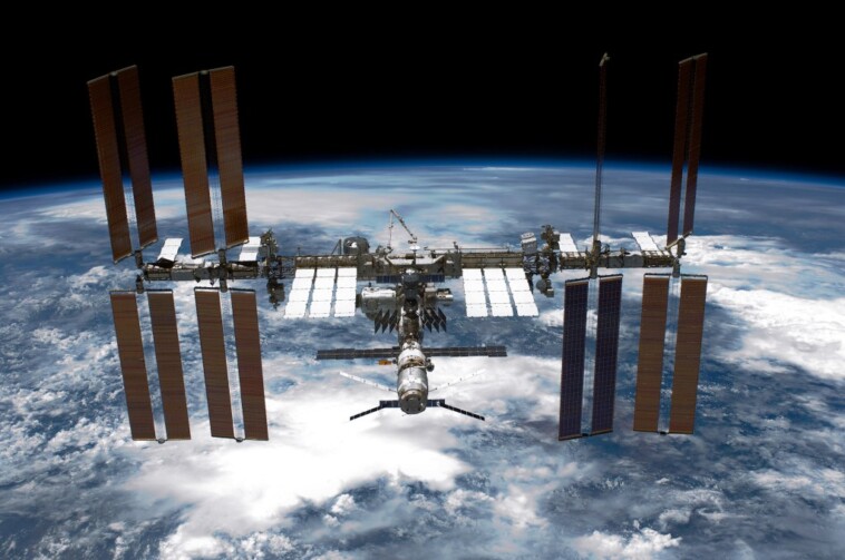 section-of-international-space-station-is-increasingly-leaky,-nasa-warns:-‘top-safety-risk’