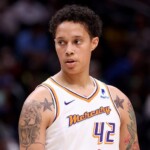 brittney-griner-blasts-‘new-fans’-who-hurled-‘racial-slurs’-at-her,-other-wnba-players