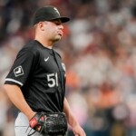 white-sox-lose-121st-game-of-the-season,-setting-new-mlb-record