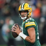 jordan-love-will-be-active-for-packers-vs.-vikings-just-weeks-after-scary-mcl-injury