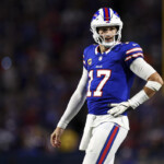 sunday-night-football:-how-to-watch-the-buffalo-bills-vs.-baltimore-ravens-game-tonight