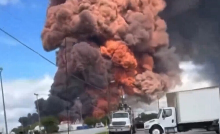 watch:-biolab-chemical-plant-in-conyers,-georgia-ignites-in-flames,-hazardous-black-and-orange-smoke-fills-air-–-shelter-in-place-order-and-evacuations-underway