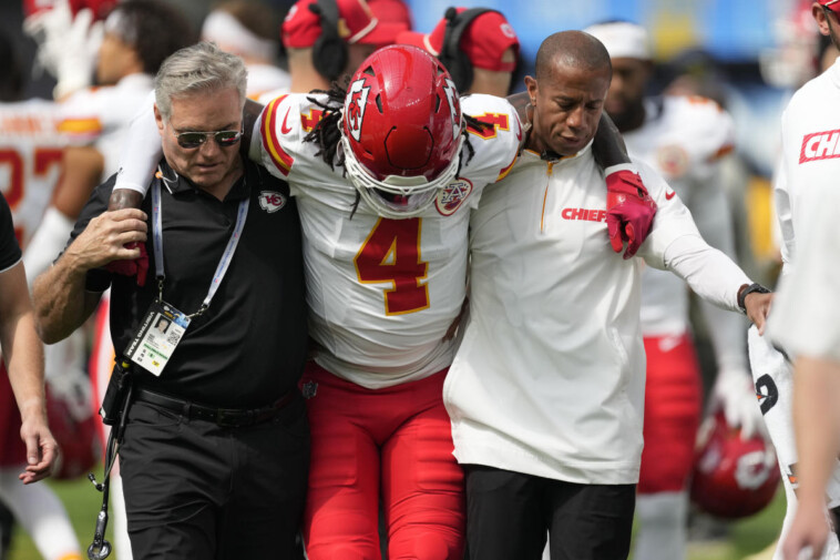 chiefs-wr-rashee-rice-carted-off-with-knee-injury-vs.-chargers-after-colliding-with-patrick-mahomes:-‘it’s-not-good’