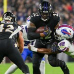 derrick-henry-gallops-to-199-rushing-yards-as-ravens-dominate-bills