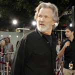 country-music-legend-kris-kristofferson-dies-at-age-88