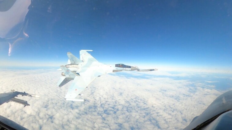 russian-fighter-jet-intercepted-near-alaska-by-norad-forces-after-‘unsafe,-unprofessional’-interaction