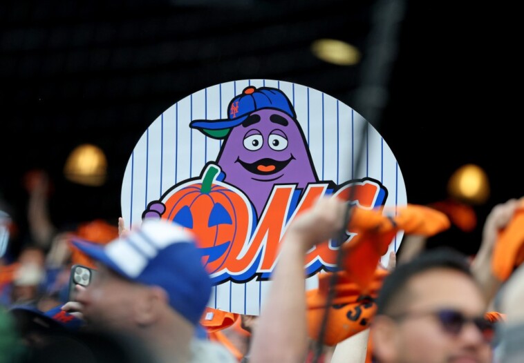 how-grimace-—-a-mcdonald’s-mascot-—-became-the-mets’-good-luck-charm-in-their-amazin’-2024-postseason-run