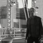 watch:-jon-bon-jovi-uses-kamala-harris-endorsement-to-promote-crappy-song-he-released-earlier-this-year