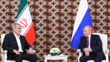 putin,-iranian-president-masoud-pezeshkian-meet-for-first-time,-hailing-‘robust’-relationship