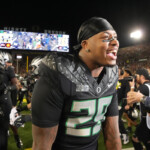 college-football-scores,-results:-oregon’s-wild-win-over-ohio-state-tops-another-chaotic-day