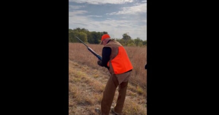 what’s-wrong,-doc?-–-self-described-‘hunter’-tim-walz-looks-like-elmer-fudd-while-trying-to-load-his-gun-and-gets-destroyed-on-social-media-(video)