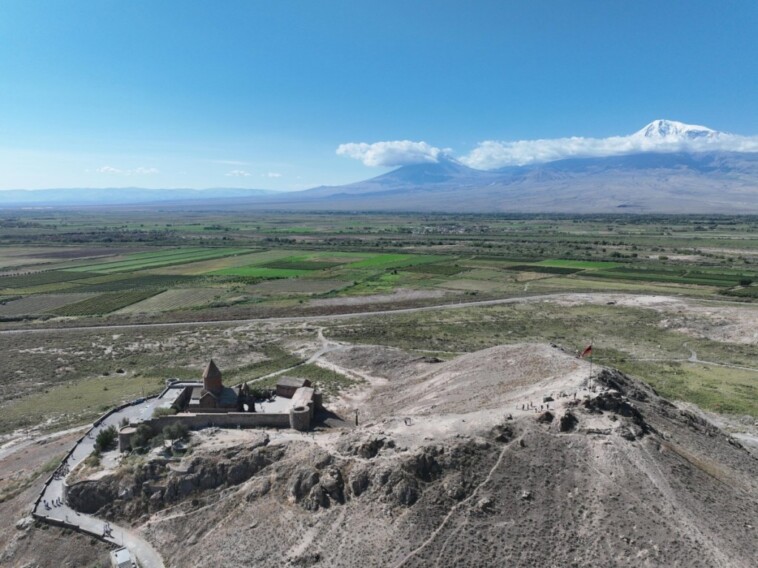 archaeologists-uncover-one-of-the-world’s-oldest-christian-churches