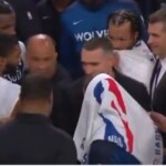 donte-divincenzo-barks-at-knicks-bench,-separated-from-rick-brunson-after-tense-exchange