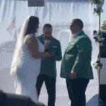 eagles-fans-get-married-in-wild-tailgate-ceremony-before-win-over-browns