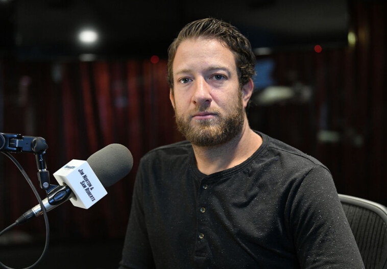 ‘stop-the-gaslighting’:-barstool-founder-calls-kamala-‘worst-presidential-candidate’-ever