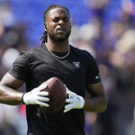 nfl-news,-injury-updates:-raiders-reportedly-trade-davante-adams-to-jets;-lions’-aidan-hutchinson-has-surgery