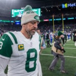 aaron-rodgers-lacking-fourth-quarter-magic-as-davante-adams-joins-jets