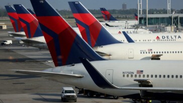 delta-pausing-flights-through-next-year-between-nyc’s-jfk-and-tel-aviv-amid-escalating-middle-east-tensions