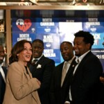 kamala-harris-urges-black-men-to-vote-for-her-to-legalize-weed-—-despite-convicting-1,900-as-da