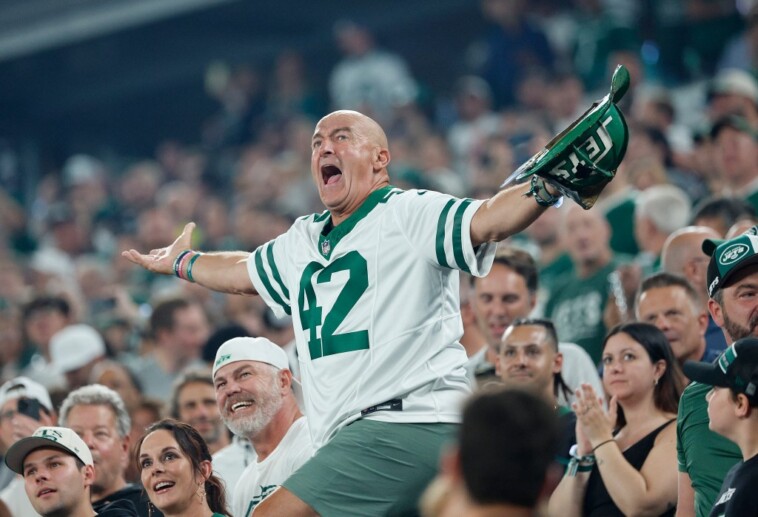 fireman-ed-accuses-jets-of-phasing-him-out:-‘something-was-going-on’