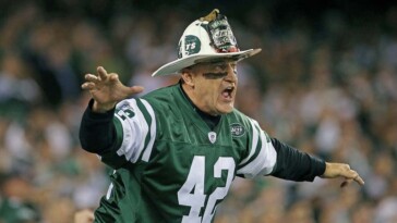 jets-superfan-fireman-ed-takes-issue-with-lack-of-screen-time-at-stadium:-‘they’re-phasing-us-out’