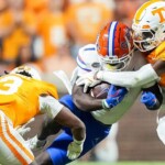 how-tennessee’s-aggressive-defense-is-carrying-the-load-as-the-offense-finds-its-way