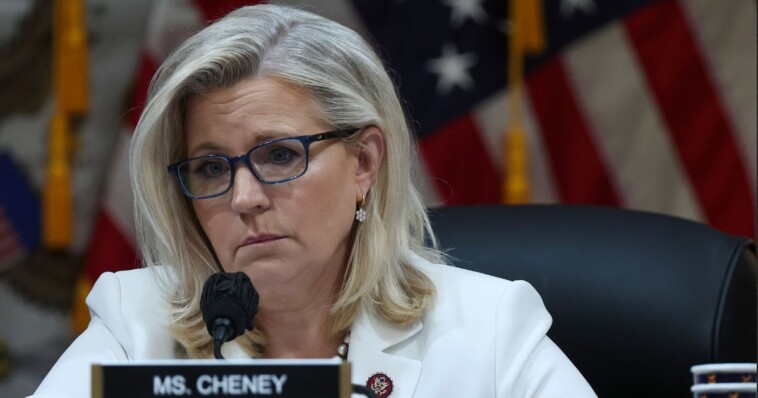 liz-cheney-accused-of-unethical-behavior-surrounding-jan.-6-committee-after-new-text-messages-surface