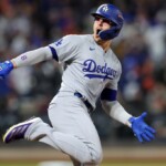 heroes,-zeros-from-mets’-game-3-loss:-walker-buehler-buoyed-dodgers