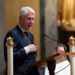 bill-clinton-claims-ethel-kennedy-‘would-flirt-with-me’-during-bizarre-eulogy-at-her-funeral