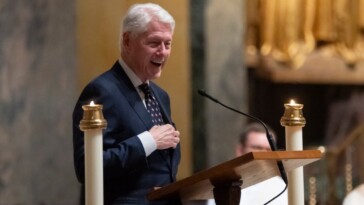 bill-clinton-claims-ethel-kennedy-‘would-flirt-with-me’-during-bizarre-eulogy-at-her-funeral