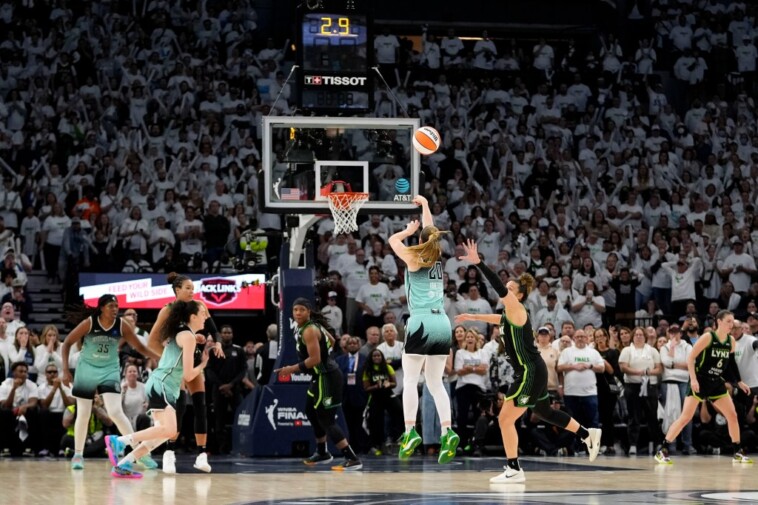 sabrina-ionescu-caps-thrilling-rally-with-game-winning-shot-to-put-liberty-on-brink-of-wnba-title