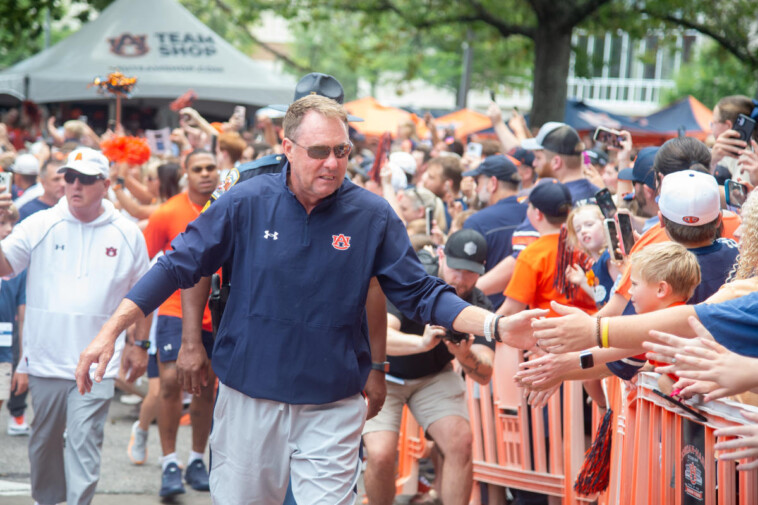 the-auburn-spotlight-is-now-bright-on-hugh-freeze.-how-will-he-respond?