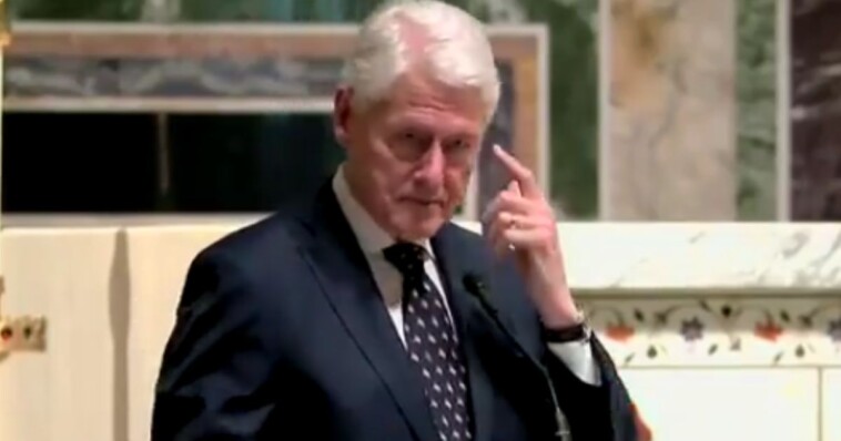 bill-clinton-begins-ethel-kennedy-funeral-speech-by-talking-about-flirting-incident