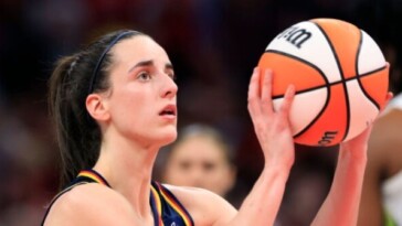 report:-rival-women’s-pro-basketball-league-preparing-to-lure-caitlin-clark-away-from-wnba