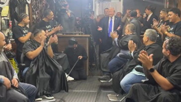 watch:-donald-trump-gets-applauded-during-visit-to-black-barber-shop-in-the-bronx,-ny-(video)