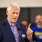 bill-clinton-leaves-nc-audience-befuddled-with-bizarre-trump-‘impression’