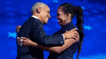 crunch-time:-harris-to-team-up-with-barack-and-michelle-obama-next-week-in-key-battlegrounds