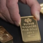 as-gold-prices-hit-new-record-highs,-one-12-page-guidebook-lays-out-the-plain-facts-for-investing