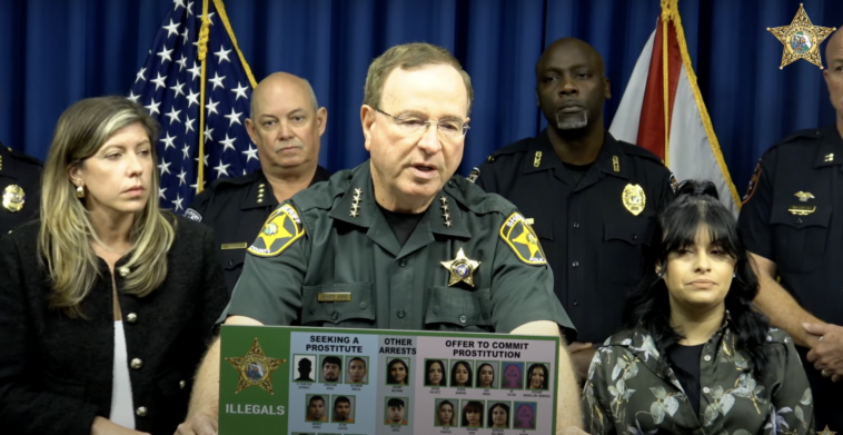 sheriff-blasts-‘open-border’-policies-as-25-illegal-immigrants-arrested-in-trafficking-sting