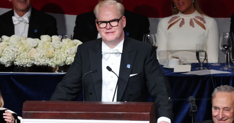 jim-gaffigan-humiliates-kamala-and-her-democratic-colleagues,-reminds-harris-how-she-really-became-the-nominee