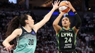 ‘she-just-doesn’t-waver’:-can-ever-steady-collier-lead-lynx-back-from-brink-of-elimination?