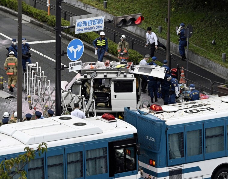 japan’s-ruling-party-headquarters-is-attacked-with-firebombs,-suspect-arrested:-reports