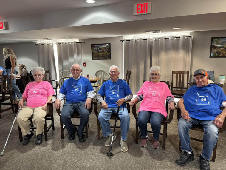 5-siblings-—-all-older-than-90-—gather-to-celebrate-eldest-brother’s-98th-birthday