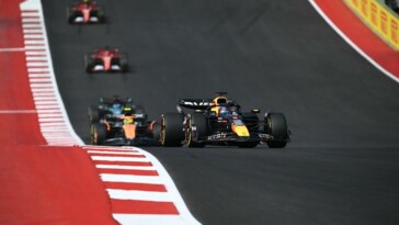 formula-1:-max-verstappen-gains-two-points-on-lando-norris-with-usgp-sprint-race-win