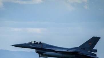 romania-scrambles-fighter-jets-over-airspace-breach