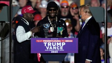 trump-touts-fracking-at-pa.-rally-with-nfl-stars-antonio-brown-and-le’veon-bell