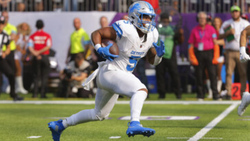 david-montgomery-leaves-lions-vikings-games-with-knee-injury