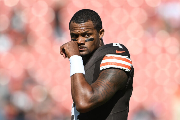 deshaun-watson-leaves-browns-bengals-game-on-cart-in-tears-with-achilles-injury