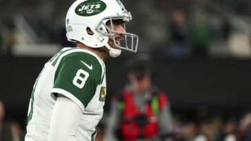 sunday-night-football:-how-to-watch-the-new-york-jets-vs.-pittsburgh-steelers-game-tonight