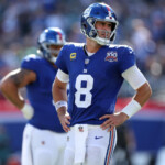 giants-qb-daniel-jones-finishes-blowout-loss-to-eagles-on-the-bench